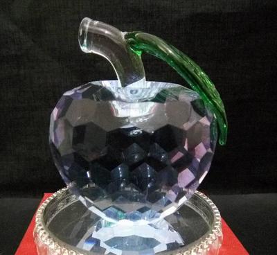 厂家批发水晶苹果创意汽车饰品 车载香水座 车内装饰用品摆饰批